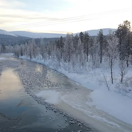 Kruununmaja Сasa de vacaciones Äkäslompolo